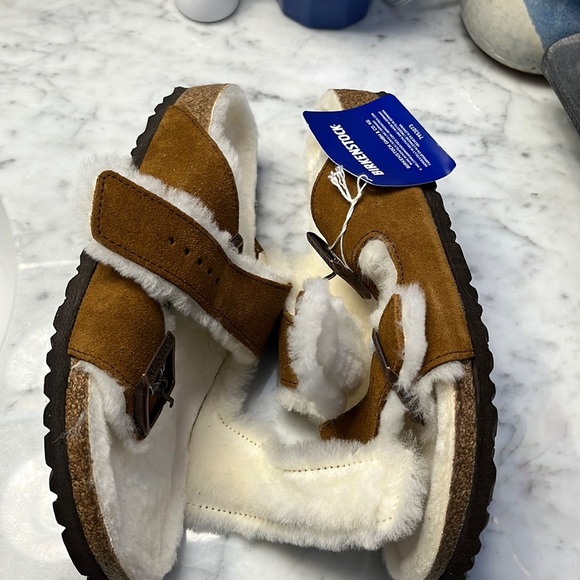 NWT Birkenstock Arizona Shearling Suede Leather Size 9 Mink Suede. - Picture 8 of 16